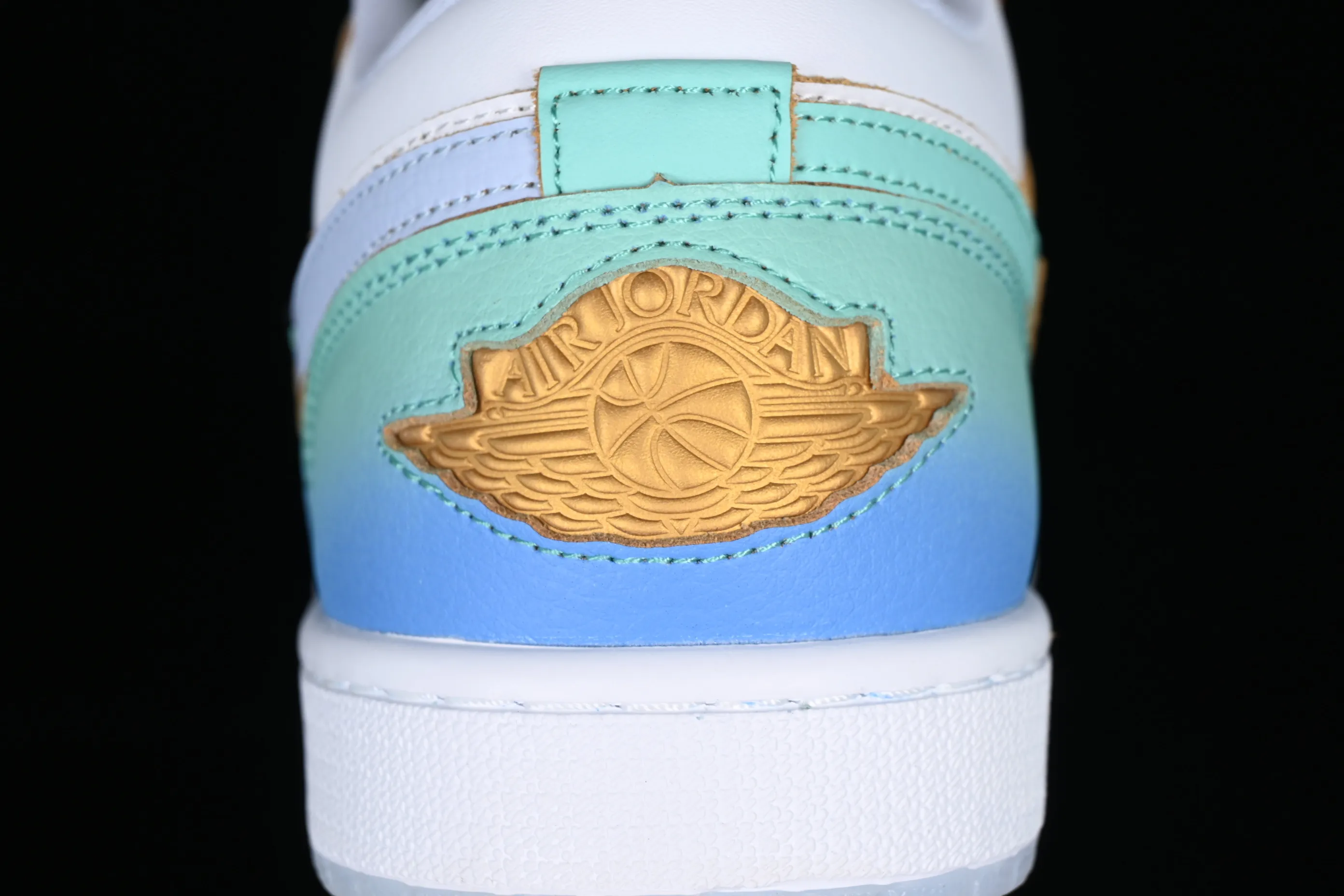 All categories Air Jordan Jordan series basketball shoes Air Jordan 1 Low Z version Air Jordan 1 Low AJ1 Joe 1 sea salt blue low-top cultural casual sneakers FN8899-131